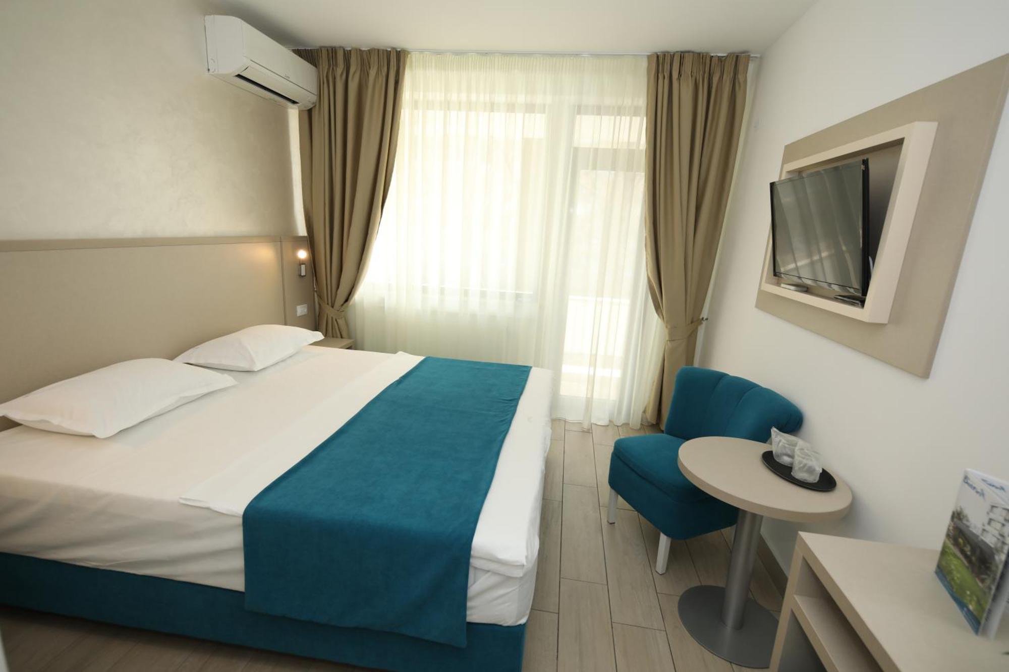 Hotel Delfin Mamaia Exterior foto